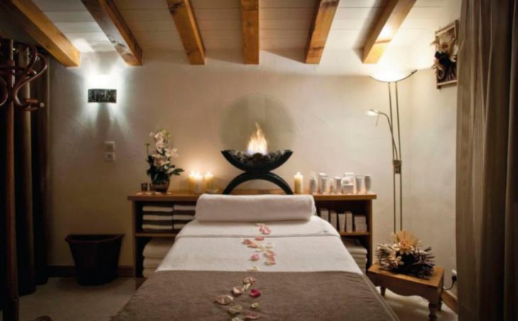 Les Sherpas Hotel, Courchevel, Massage